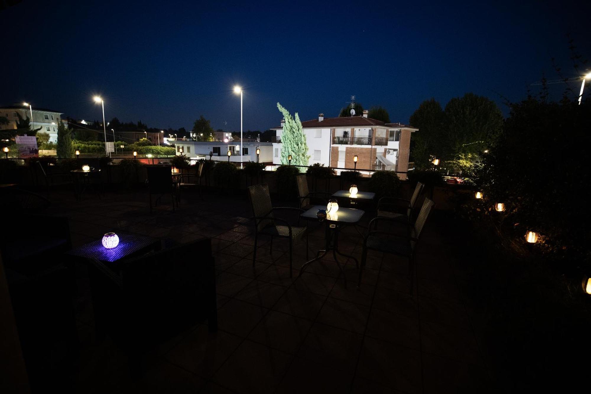 Bru Rooms Peschiera del Garda Exteriér fotografie