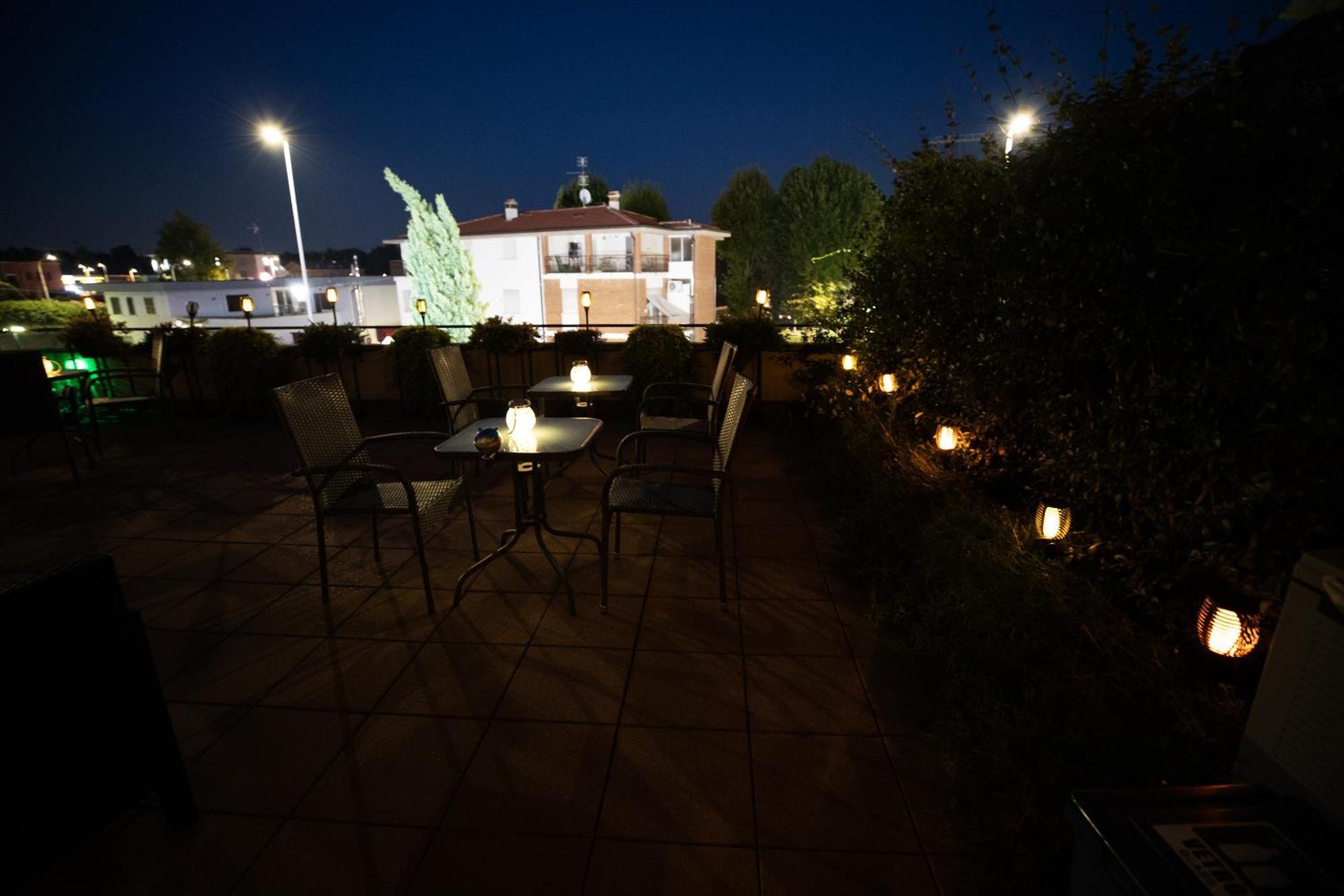 Bru Rooms Peschiera del Garda Exteriér fotografie